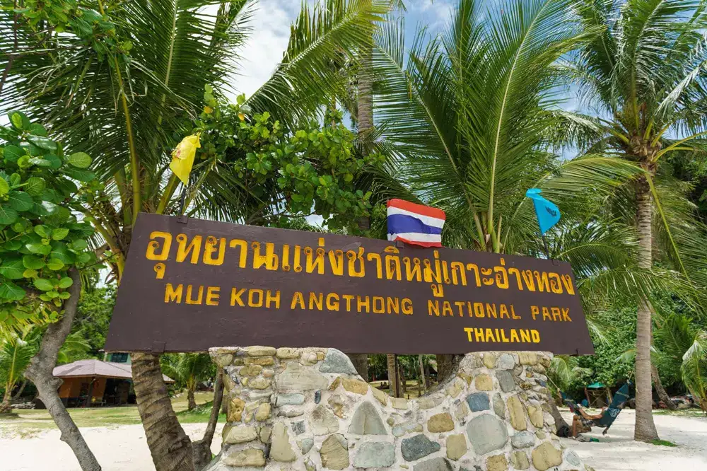 Mu Koh Ang Thong National Park sign at the headquarters